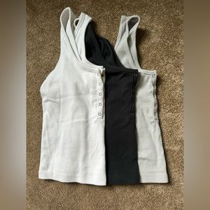 Abercrombie & Fitch Ribbed Cropped Tank Tops